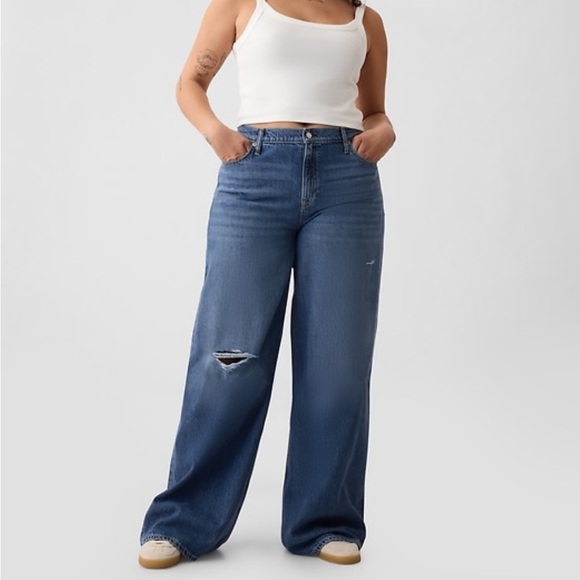 Mid Rise Ultra Soft Baggy Jeans - Picture 5 of 7